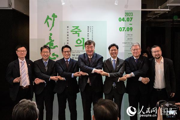 第十四屆光州雙年展中國館開幕式7日在韓國光州隱巖美術(shù)館舉行。人民網(wǎng)記者 馬菲攝