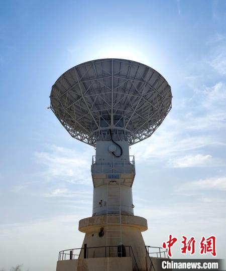 中國電科研制的測控系統(tǒng)?！≈袊娍?供圖