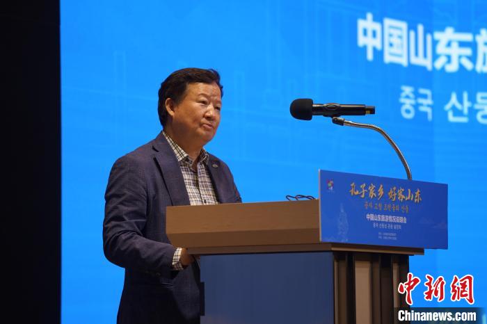 韓國一般旅游業(yè)協(xié)會副會長白承弻致辭。　劉旭 攝