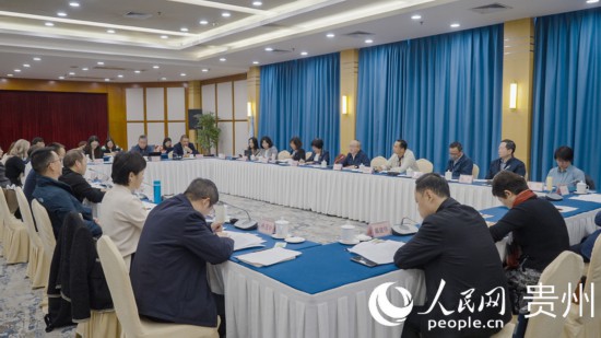 10月26日，歐亞國(guó)家媒體看貴州活動(dòng)在貴陽(yáng)啟動(dòng)。人民網(wǎng)記者 涂敏攝