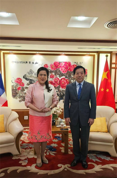 中國(guó)駐泰國(guó)大使會(huì)見泰國(guó)民聯(lián)廳候任廳長(zhǎng)。中國(guó)駐泰國(guó)大使館供圖