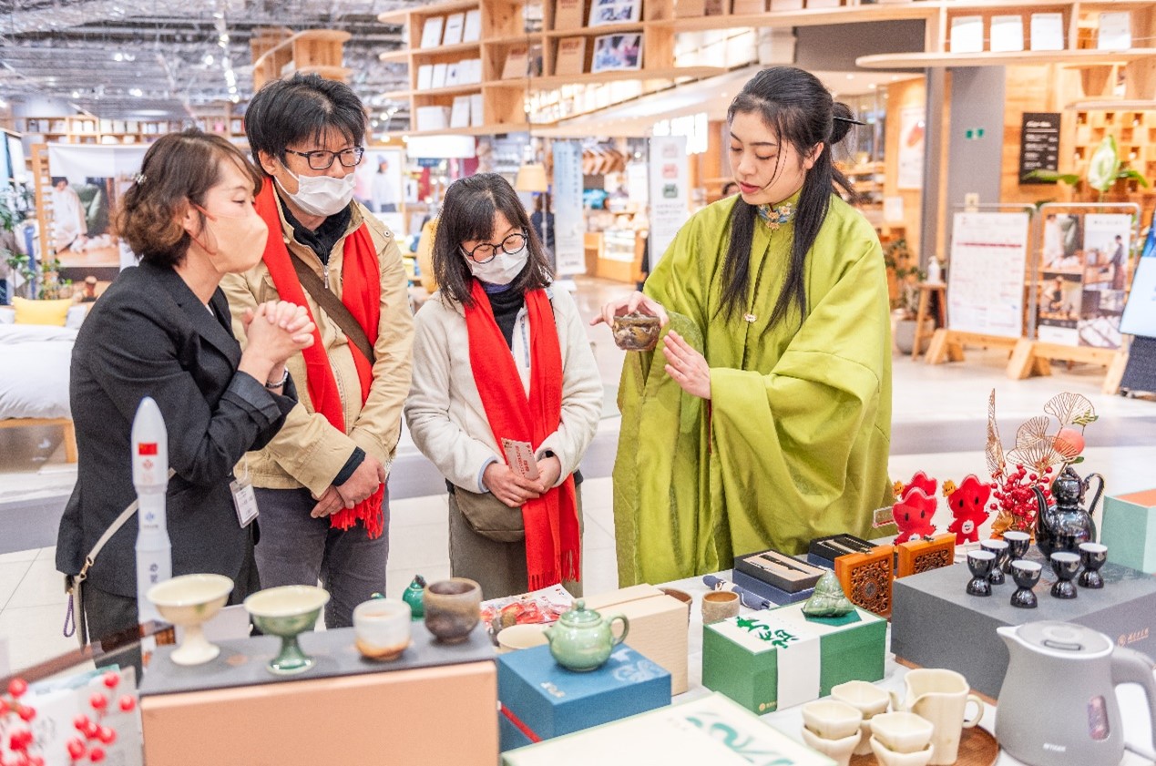 活動現(xiàn)場。中國駐大阪旅游辦事處供圖