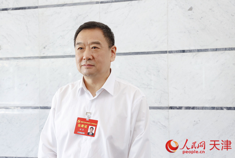 天津市第十二次黨代會(huì)代表、天津市政府副秘書長、市衛(wèi)生健康委黨委副書記、主任顧清 人民網(wǎng) 孫翼飛攝