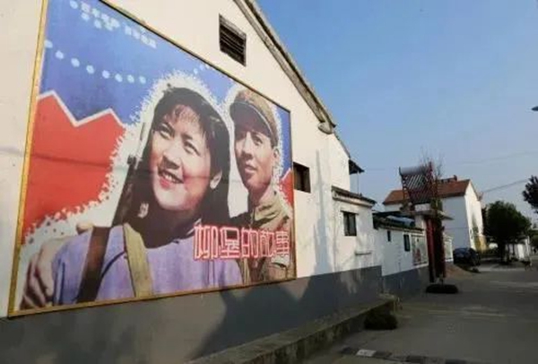 “二妹子”民兵活動中心成為江蘇省黨員教育實景課堂示范點。江蘇鄉(xiāng)村規(guī)劃建設(shè)研究會供圖