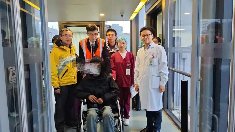17歲少年咳嗽發(fā)熱15天，找不到感染原因！一查心臟更嚇人！上海醫(yī)生出手→