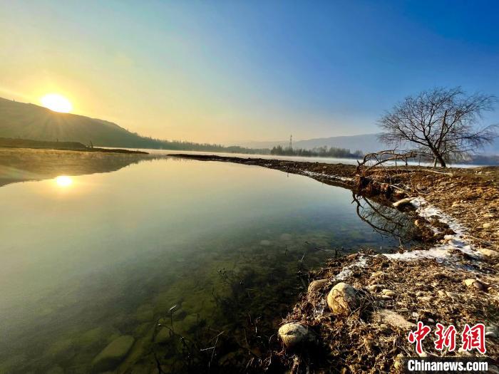 圖為青海省化隆縣黃河濕地景色。　李玉峰 攝