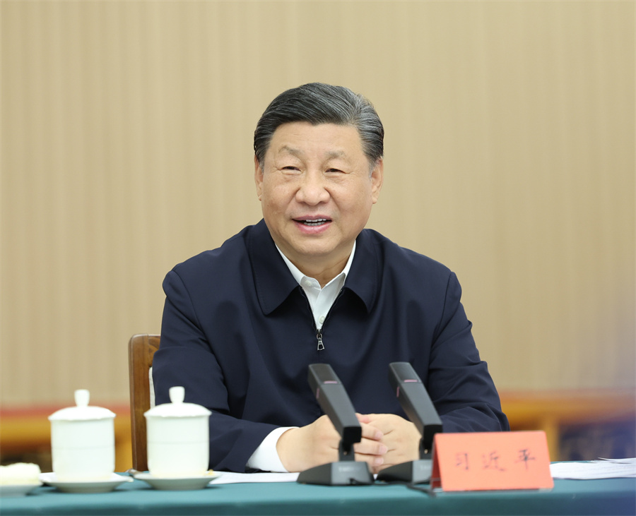 2024年5月23日下午，中共中央總書(shū)記、國(guó)家主席、中央軍委主席習(xí)近平在山東省濟(jì)南市主持召開(kāi)企業(yè)和專家座談會(huì)并發(fā)表重要講話。新華社記者 鞠鵬 攝