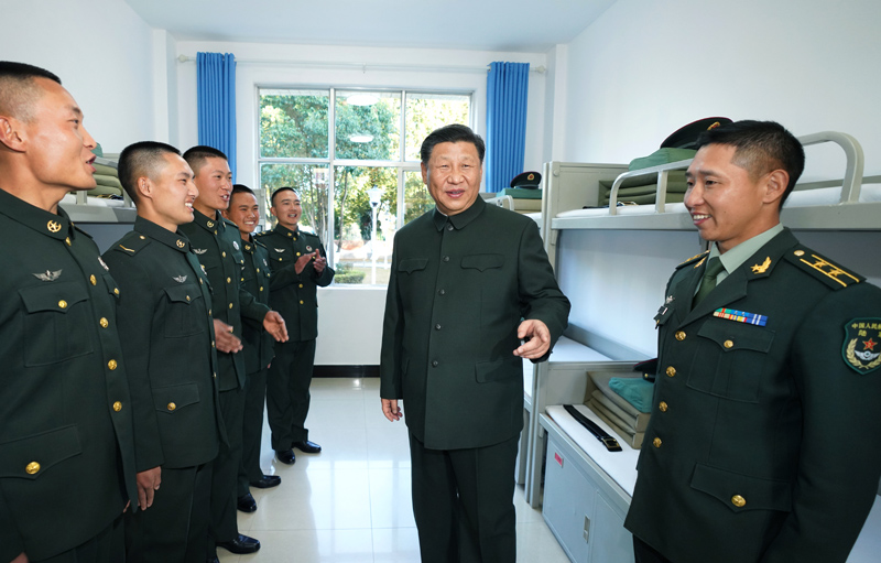 2020年1月19日，習(xí)近平主席視察駐云南部隊(duì)，深入邊防一線，看望慰問官兵。